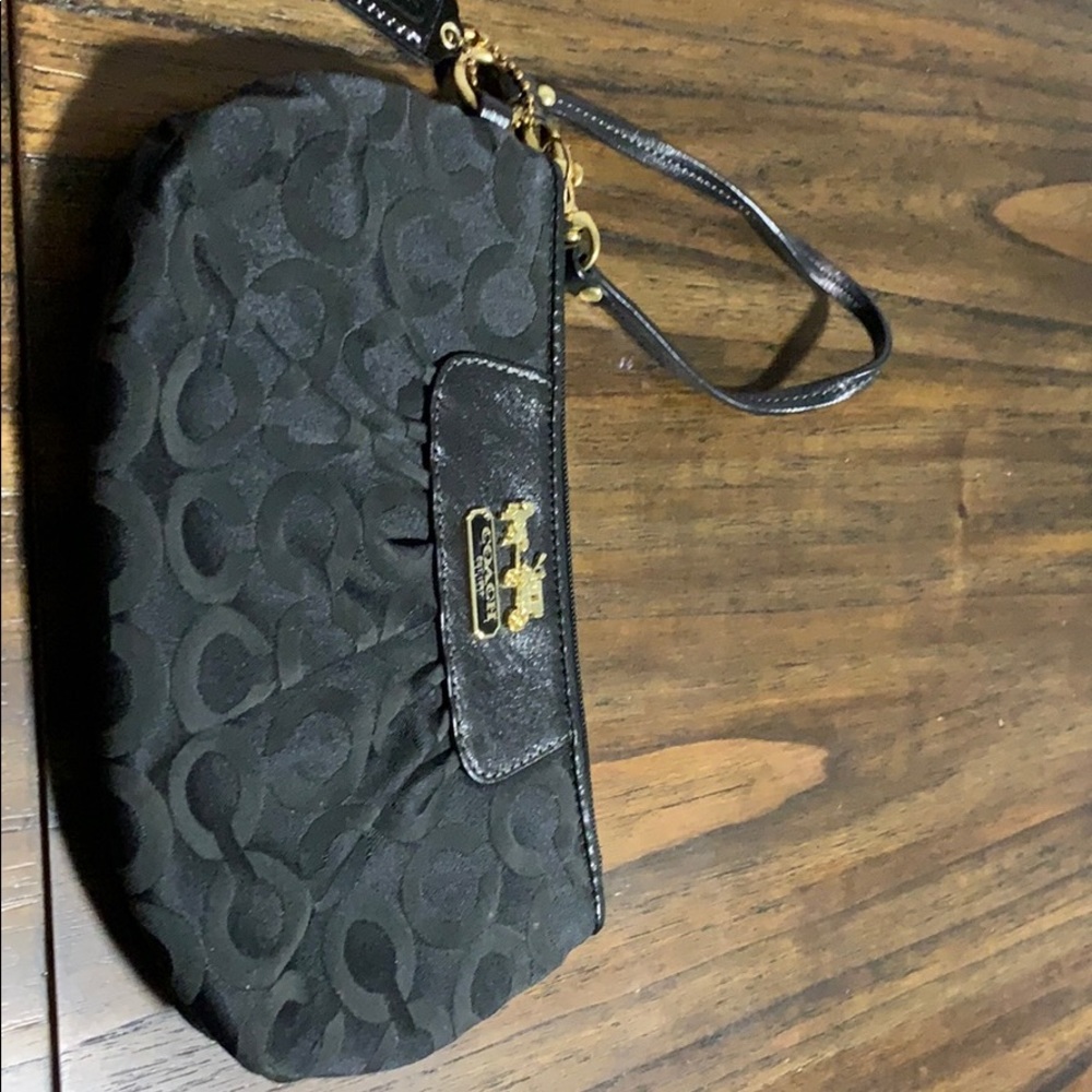 Coach wristlet. Black like new